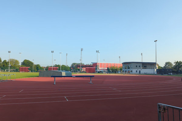 Track Image 1